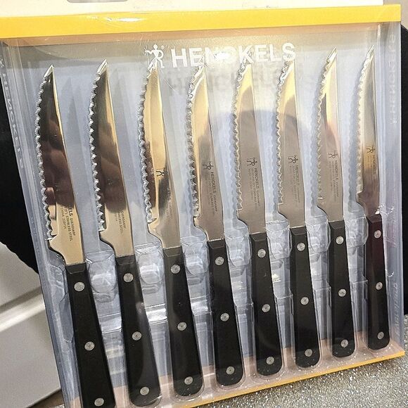 Henckels International Eversharp Steak Knives- 8PC Set - Picture 8 of 9